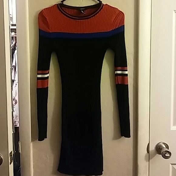 Forever 21 Dresses & Skirts - Forever 21 Long Sleeve Bodycon Dress